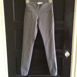 Guess grey stretchy pants